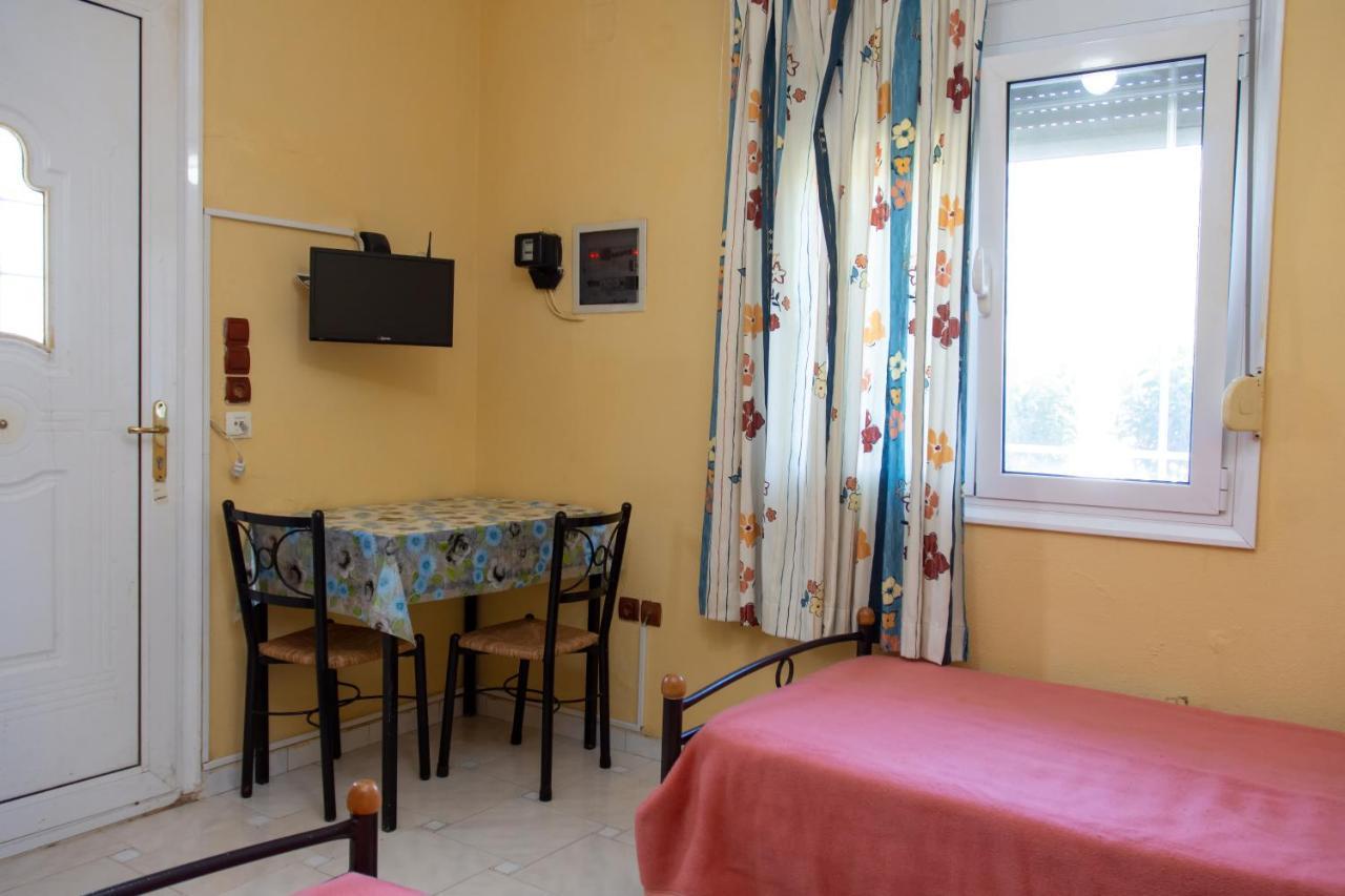 Agali Beach Pansion Marmaron  Экстерьер фото